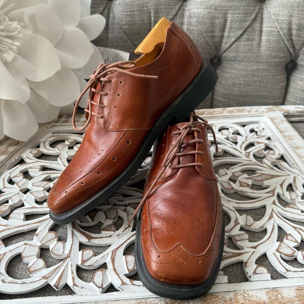 Dr. Martens Wing Tip Leather Oxford Shoes Men’s 10.5